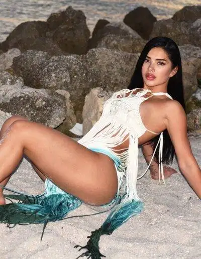 Paula Suarez gallery 3